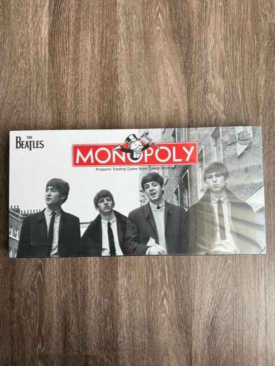 Other - The Beatles Monopoly Board Game - Black & White Cover